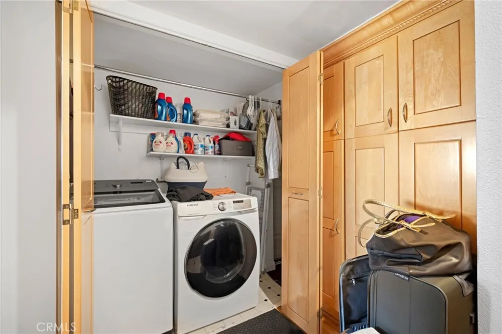 543 W Stocker Street #14 Glendale, CA 91202