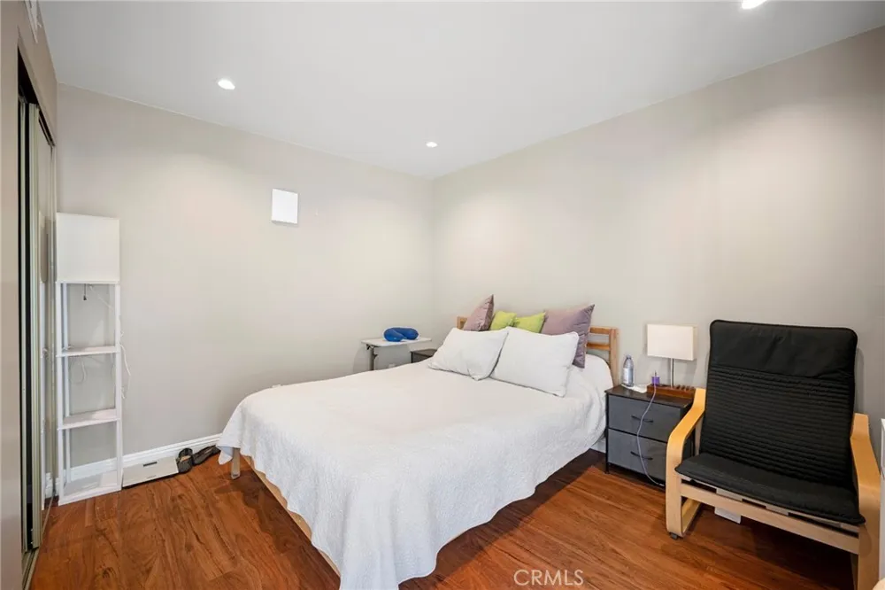 543 W Stocker Street #14 Glendale, CA 91202