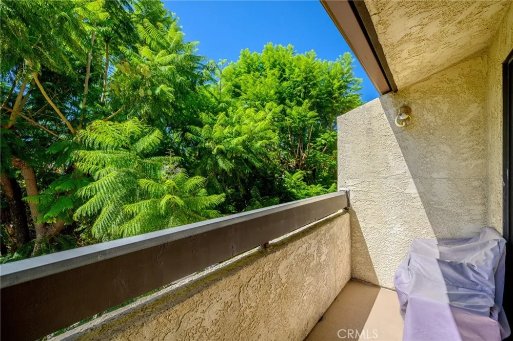 543 W Stocker Street #14 Glendale, CA 91202