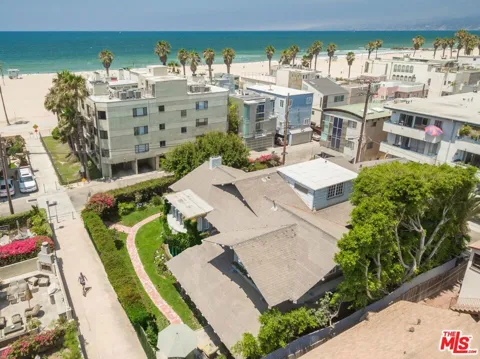 15 30th Avenue