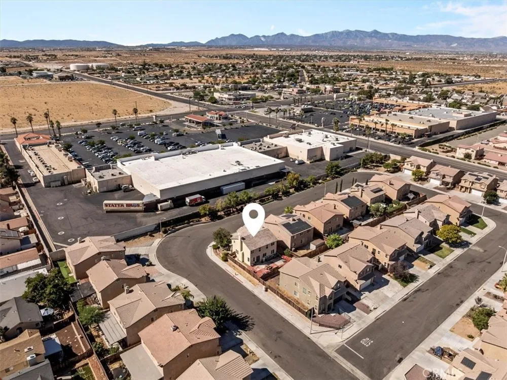 13772 Helena Rd Victorville, CA 92392
