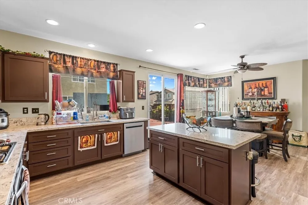 13772 Helena Rd Victorville, CA 92392