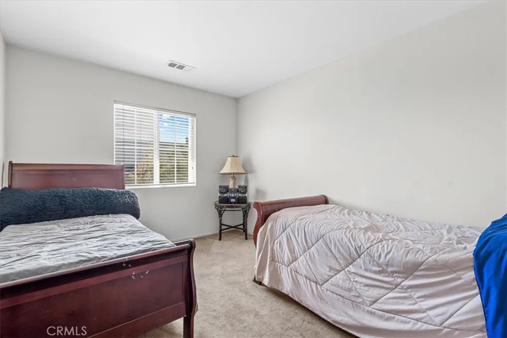 13772 Helena Rd Victorville, CA 92392