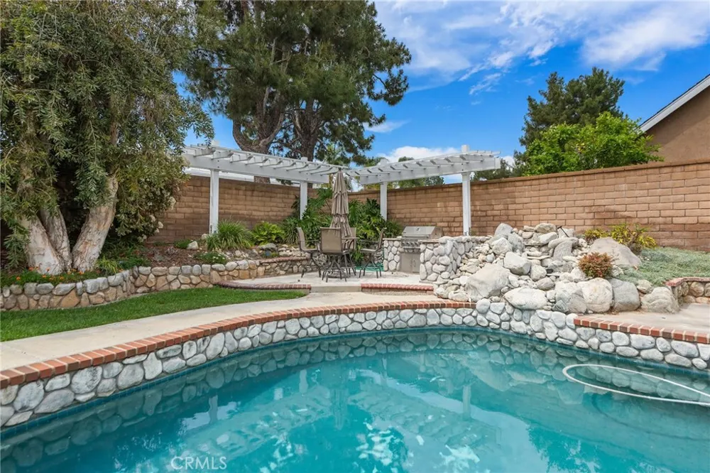 4951 Oak Tree Court Yorba Linda, CA 92886