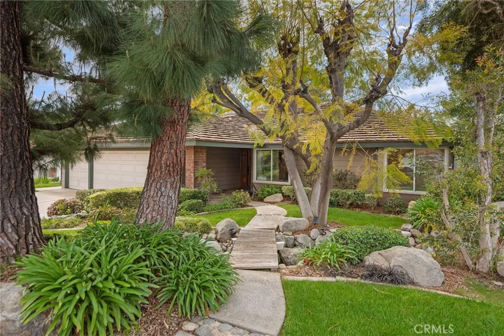 4951 Oak Tree Court Yorba Linda, CA 92886