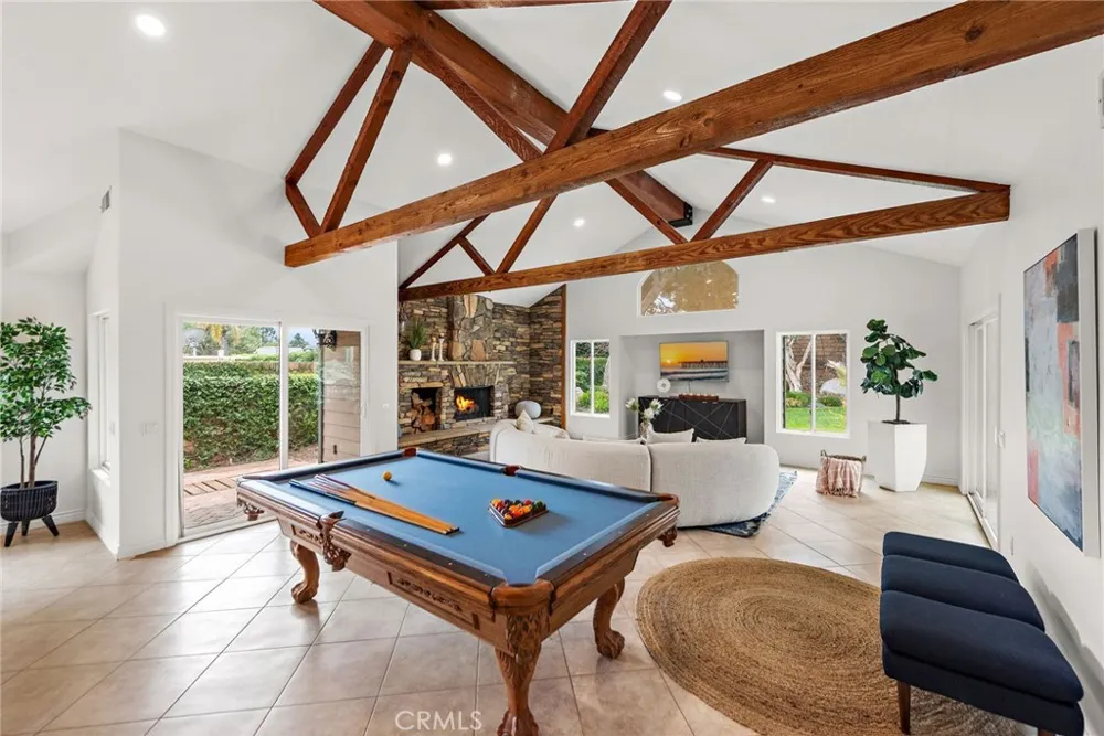 4951 Oak Tree Court Yorba Linda, CA 92886