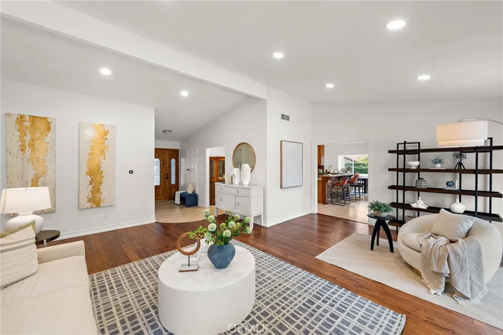 4951 Oak Tree Court Yorba Linda, CA 92886
