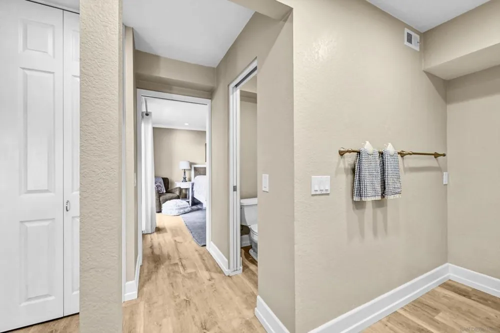 510 Pacific #4 Oceanside, CA 92054