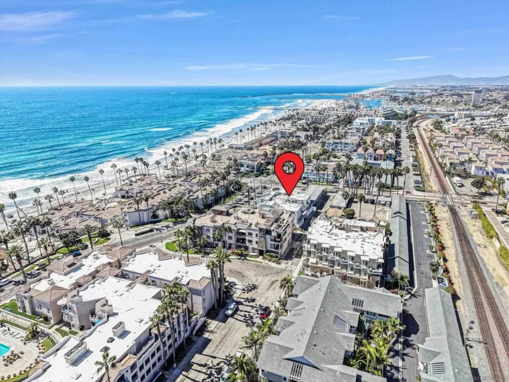 510 Pacific #4 Oceanside, CA 92054