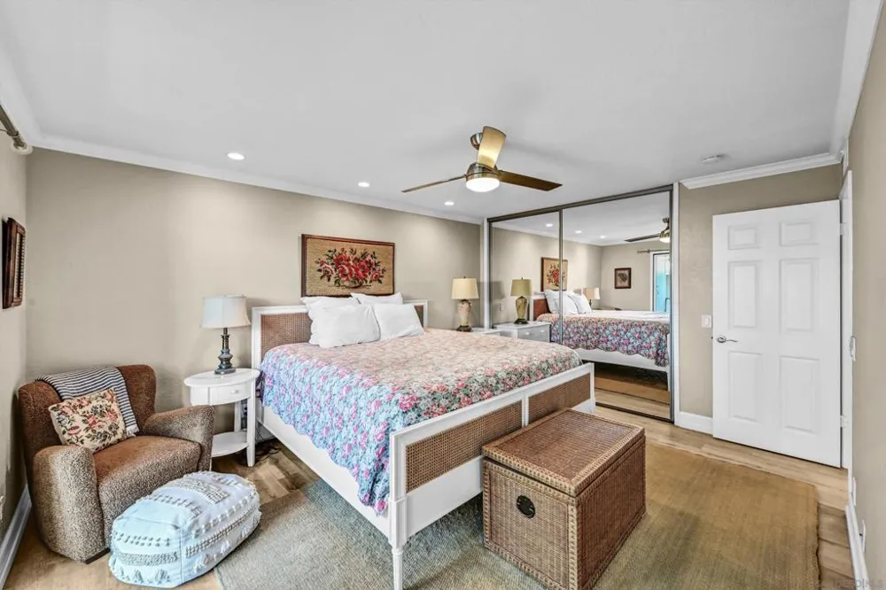 510 Pacific #4 Oceanside, CA 92054
