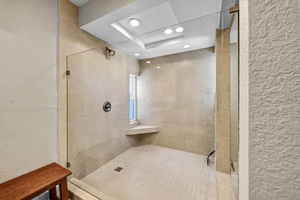 510 Pacific #4 Oceanside, CA 92054