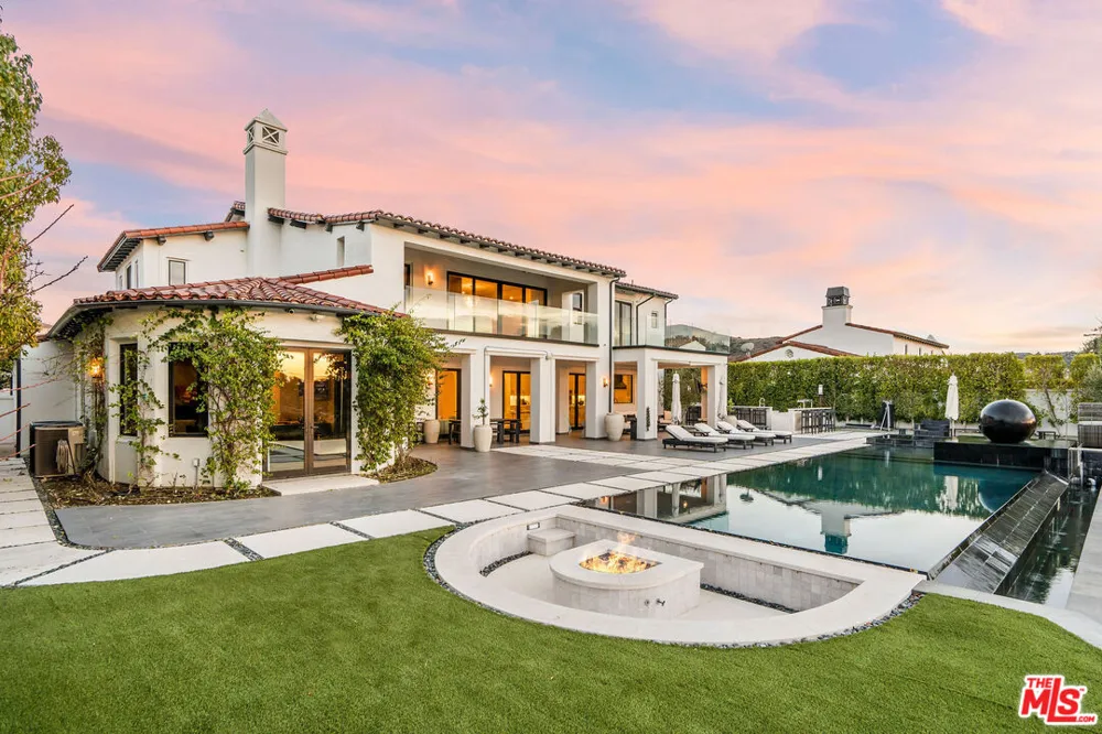 4205 Prado De La Puma Calabasas, CA 91302
