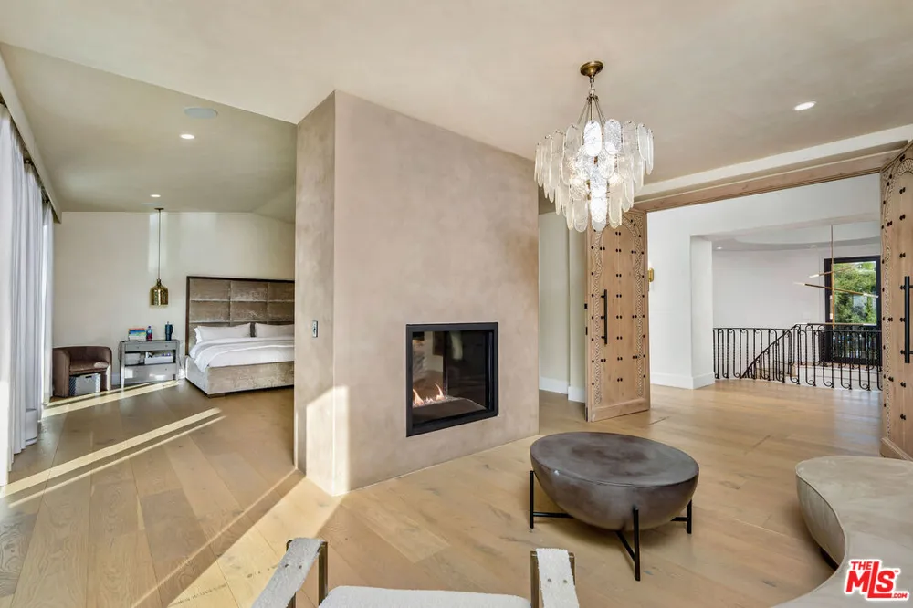 4205 Prado De La Puma Calabasas, CA 91302