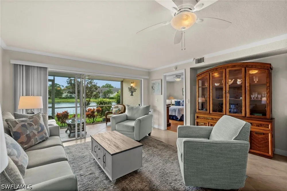 Gabriel Circle #1 Naples, FL 34104
