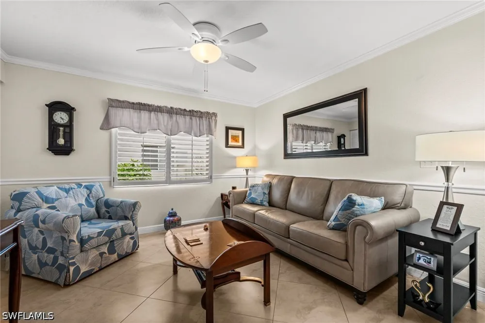 Gabriel Circle #1 Naples, FL 34104
