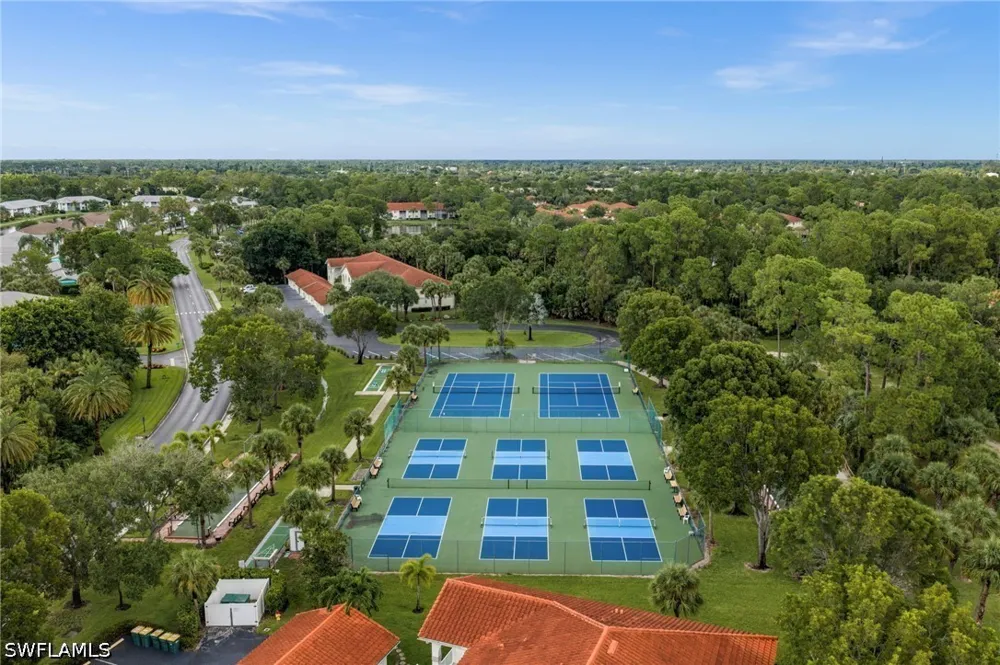 Gabriel Circle #1 Naples, FL 34104