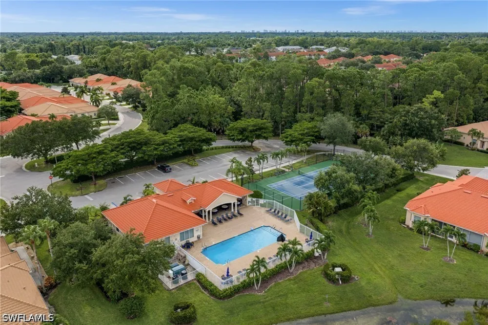 Gabriel Circle #1 Naples, FL 34104