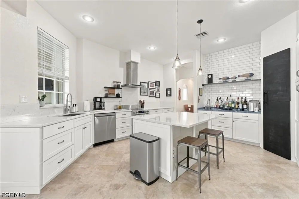 SW 36th Terrace Cape Coral, FL 33914