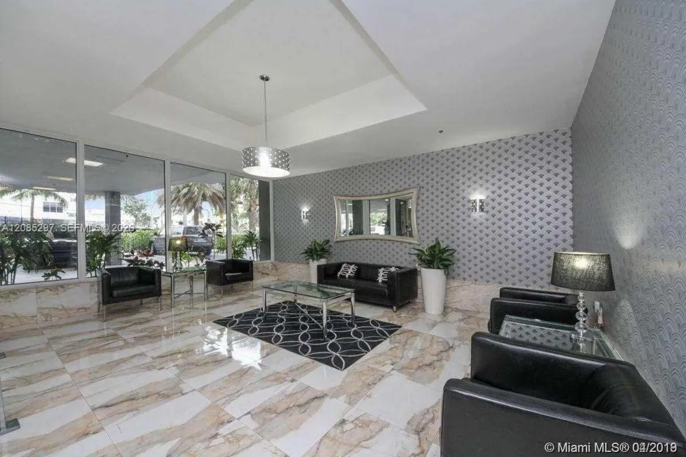 1255 Collins Ave #508 Miami Beach, FL 33139