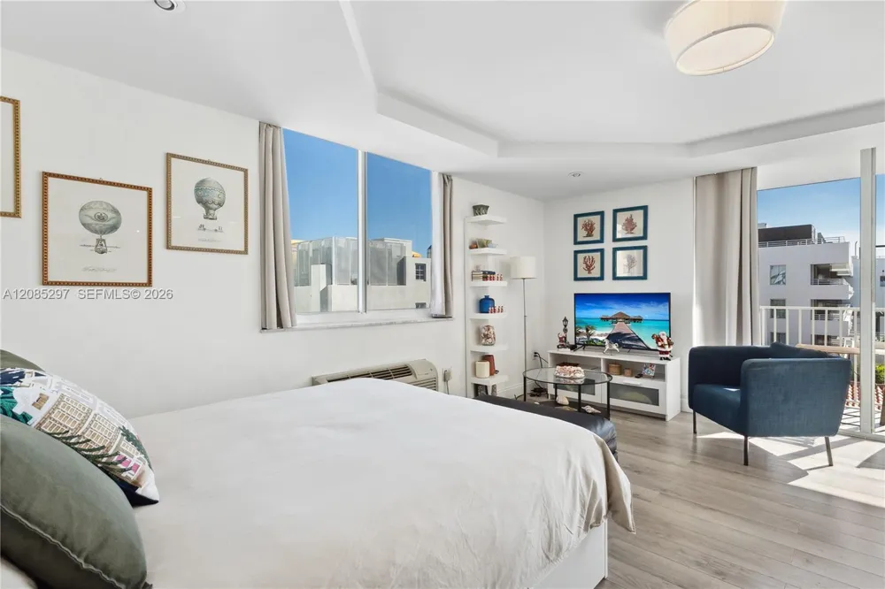 1255 Collins Ave #508 Miami Beach, FL 33139