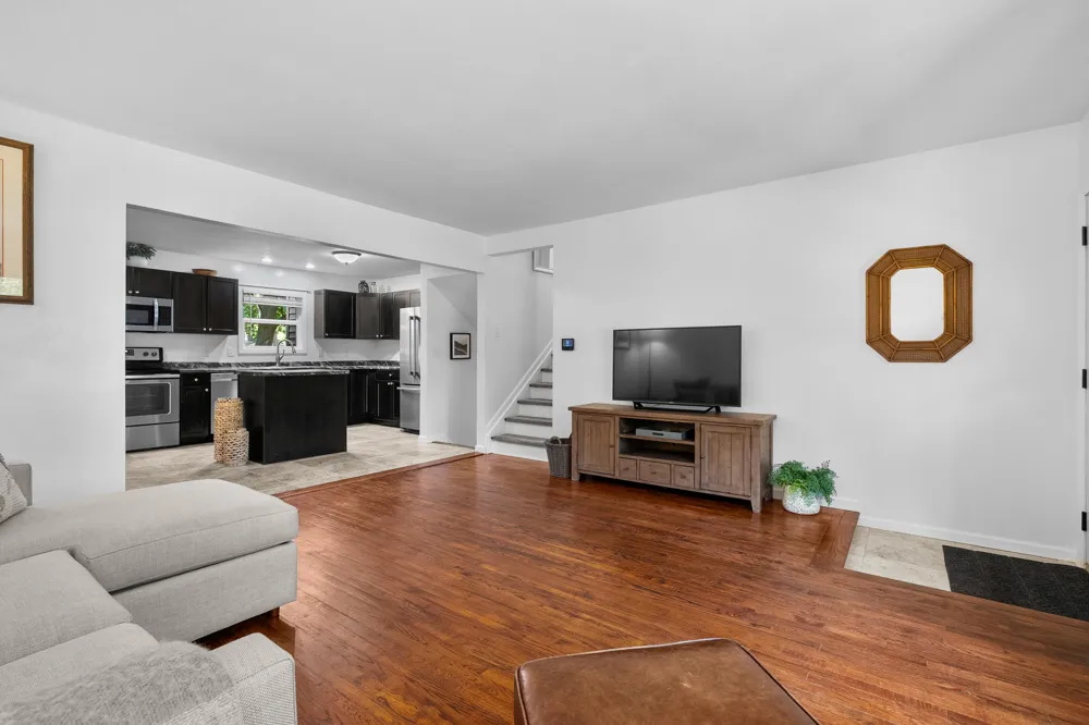 1431 Edington Street Portage, MI 49024