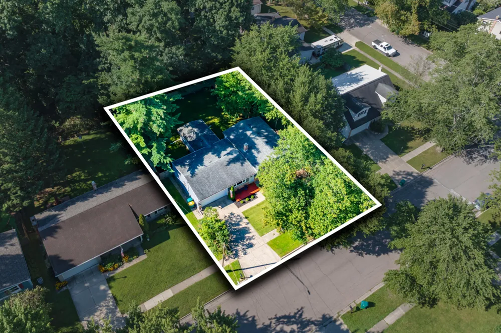 1431 Edington Street Portage, MI 49024