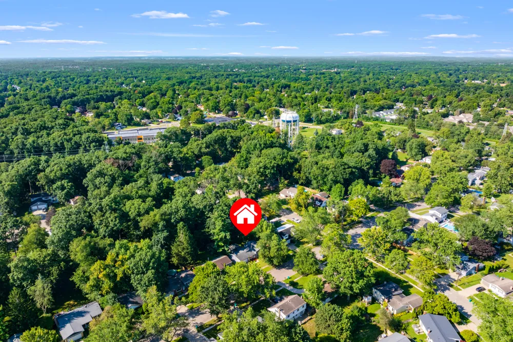 1431 Edington Street Portage, MI 49024