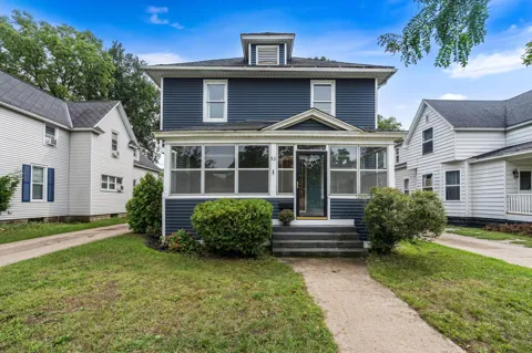 52 W 17th Street