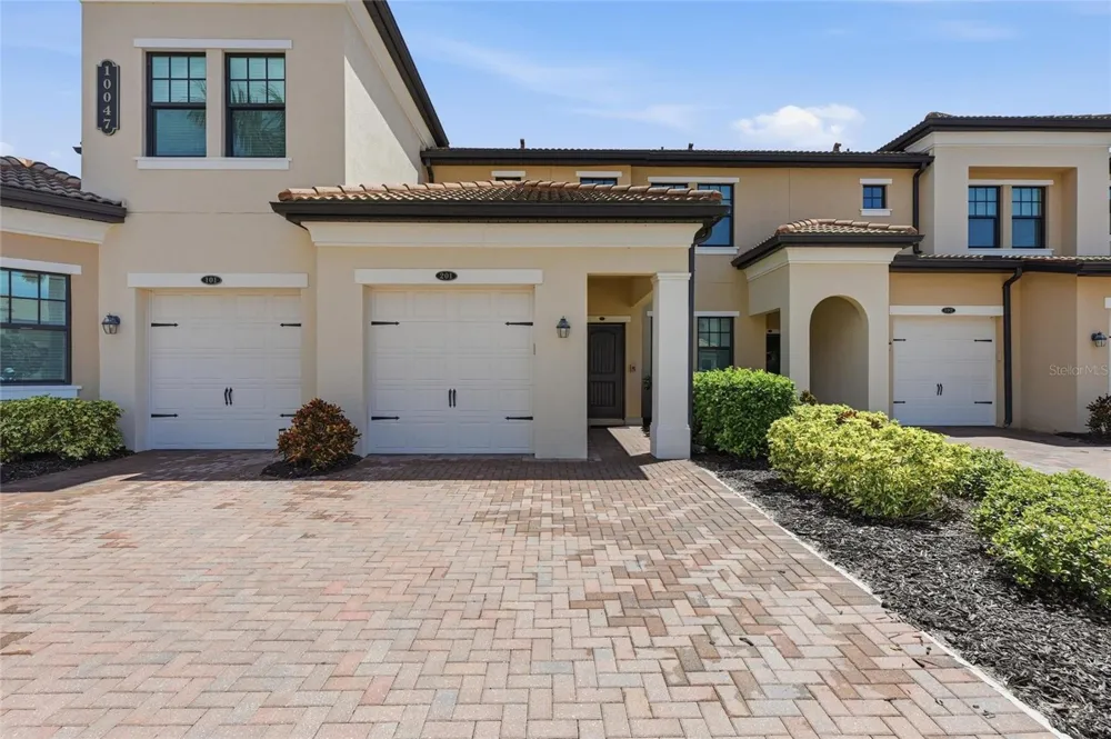 10047 CROOKED CREEK DRIVE #201 Venice, FL 34293