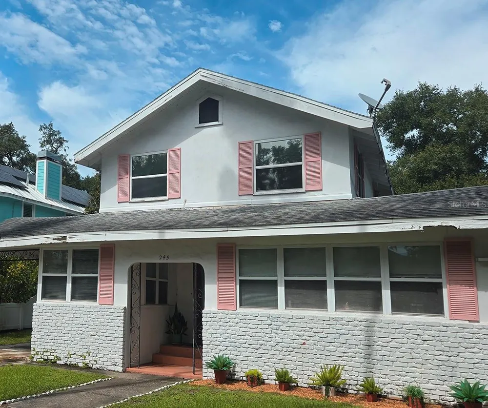 245 TUCKER STREET Safety Harbor, FL 34695