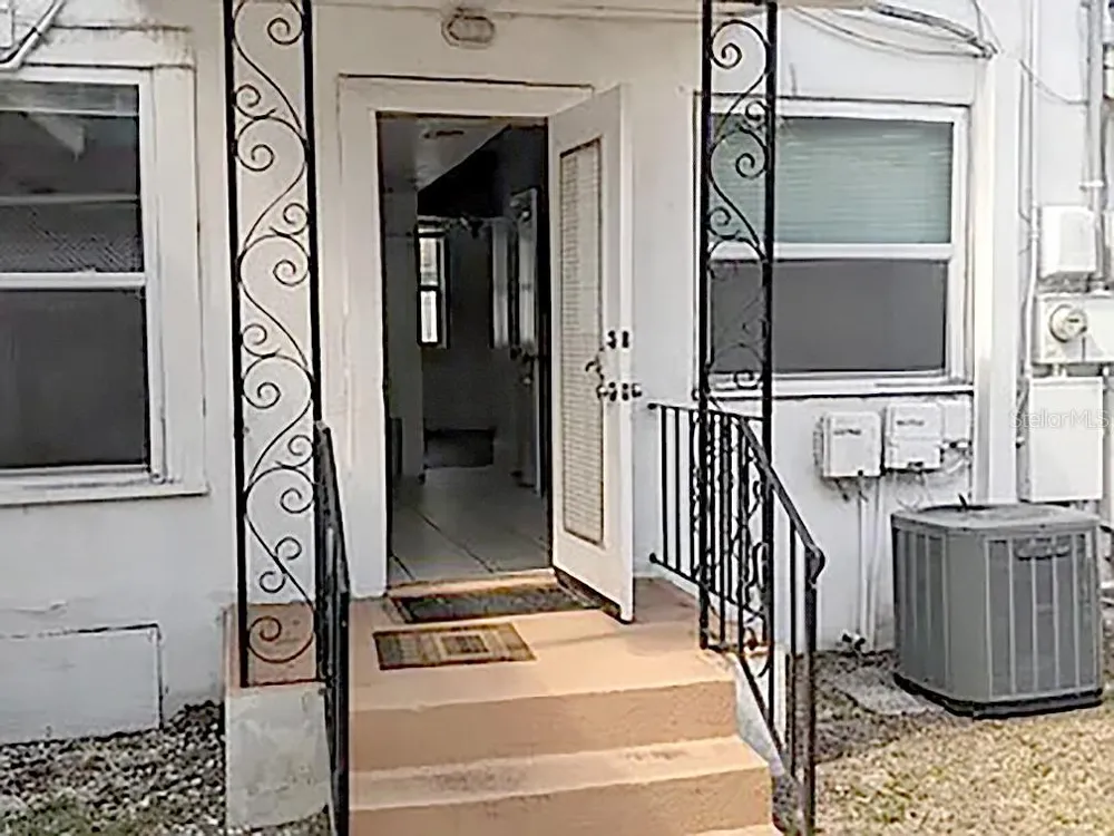 245 TUCKER STREET Safety Harbor, FL 34695
