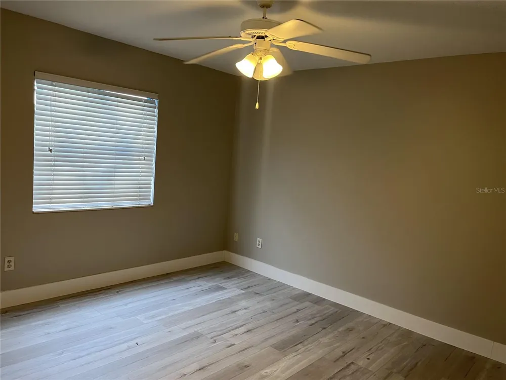 155 PEARL LAKE CAUSEWAY #104 Altamonte Springs, FL 32714