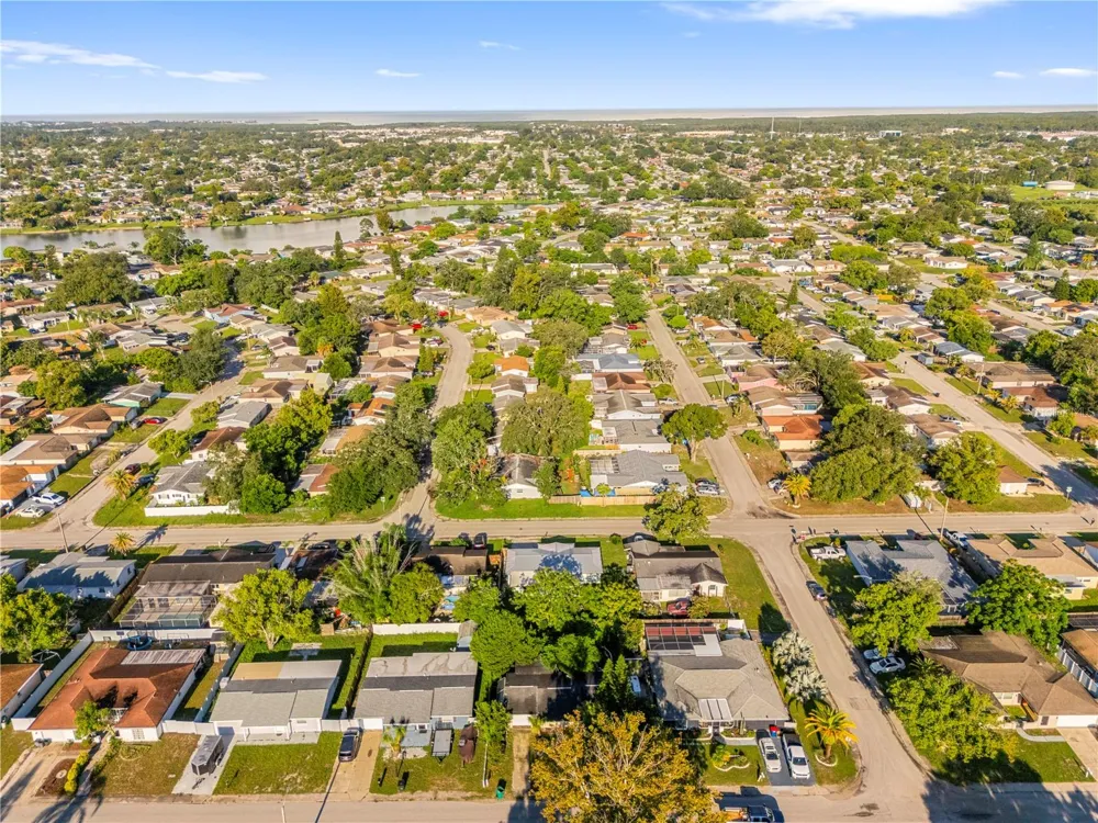 9735 RAINBOW LANE Port Richey, FL 34668