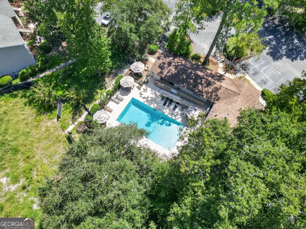 401 N CROMWELL RD Savannah, GA 31410