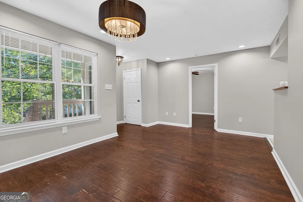 401 N CROMWELL RD Savannah, GA 31410