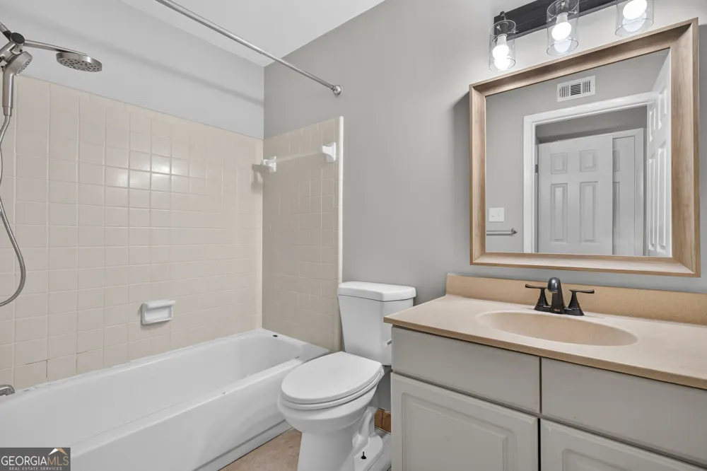 401 N CROMWELL RD Savannah, GA 31410