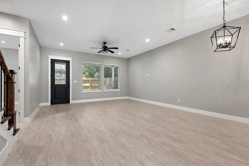 13222 Doral Circle Montgomery, TX 77356