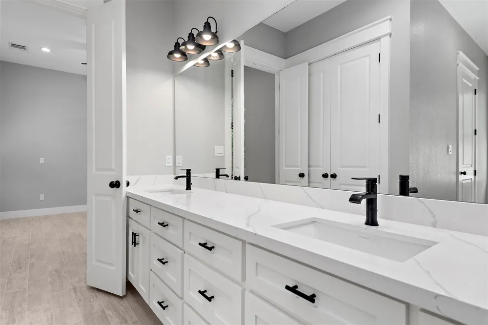 13222 Doral Circle Montgomery, TX 77356