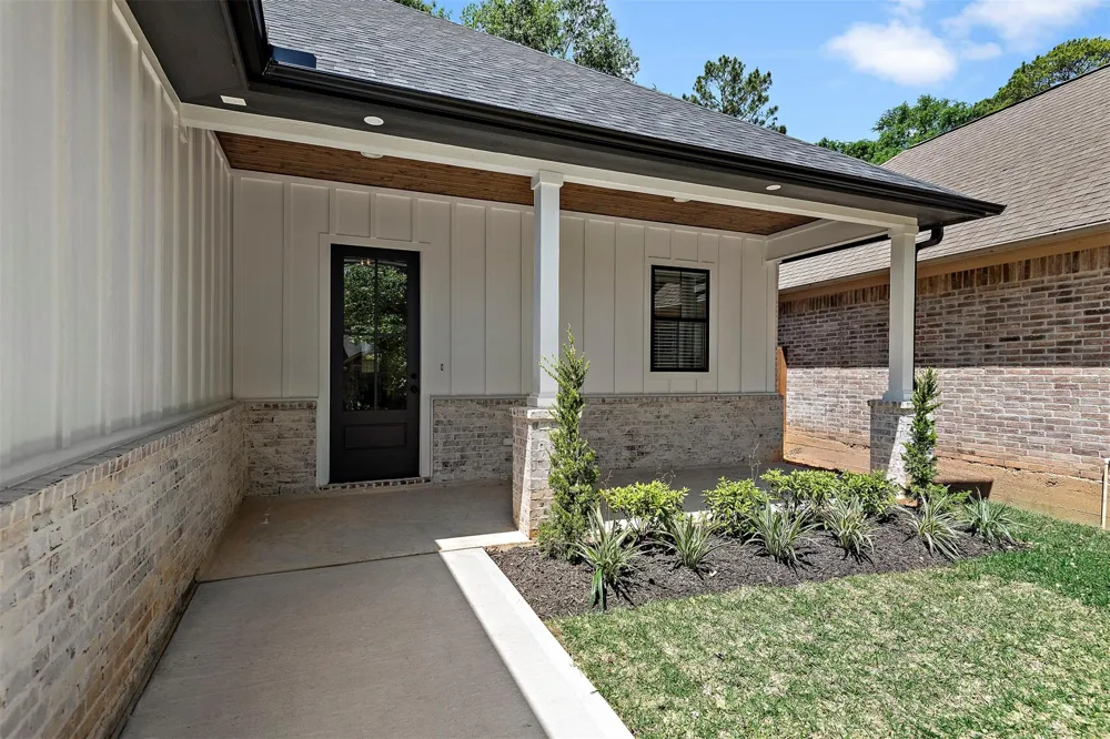 13222 Doral Circle Montgomery, TX 77356