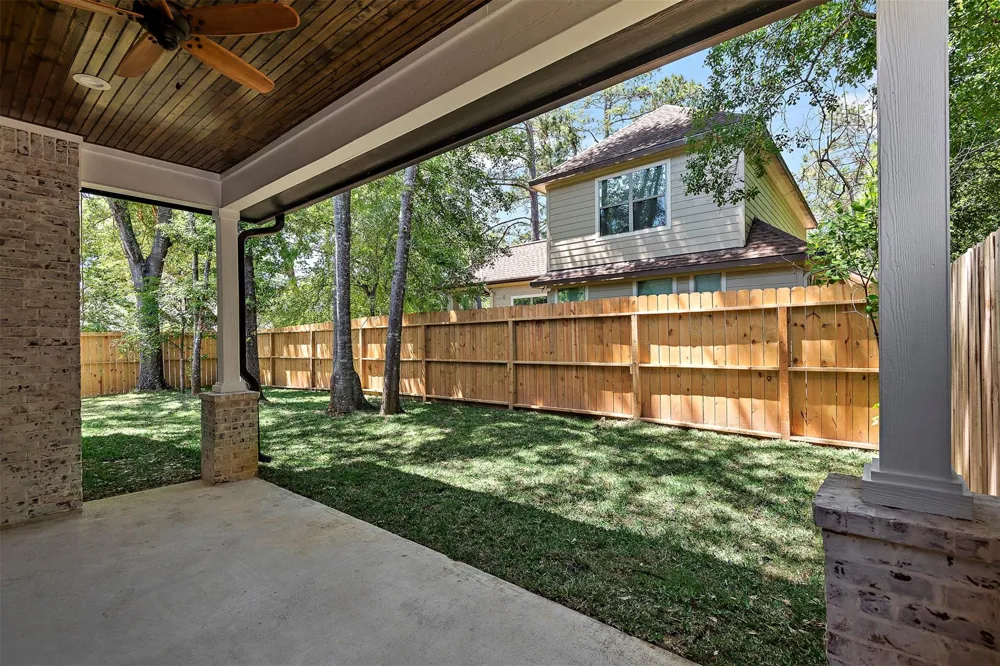 13222 Doral Circle Montgomery, TX 77356
