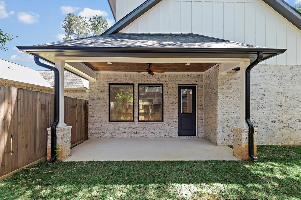 13222 Doral Circle Montgomery, TX 77356