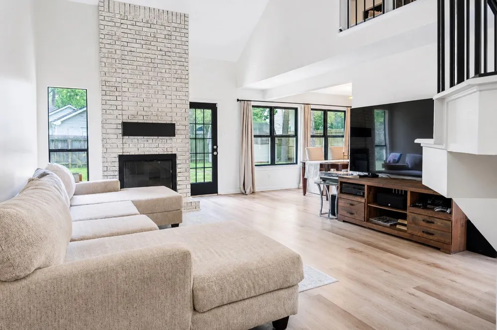 3515 Grove Oaks Drive Houston, TX 77339