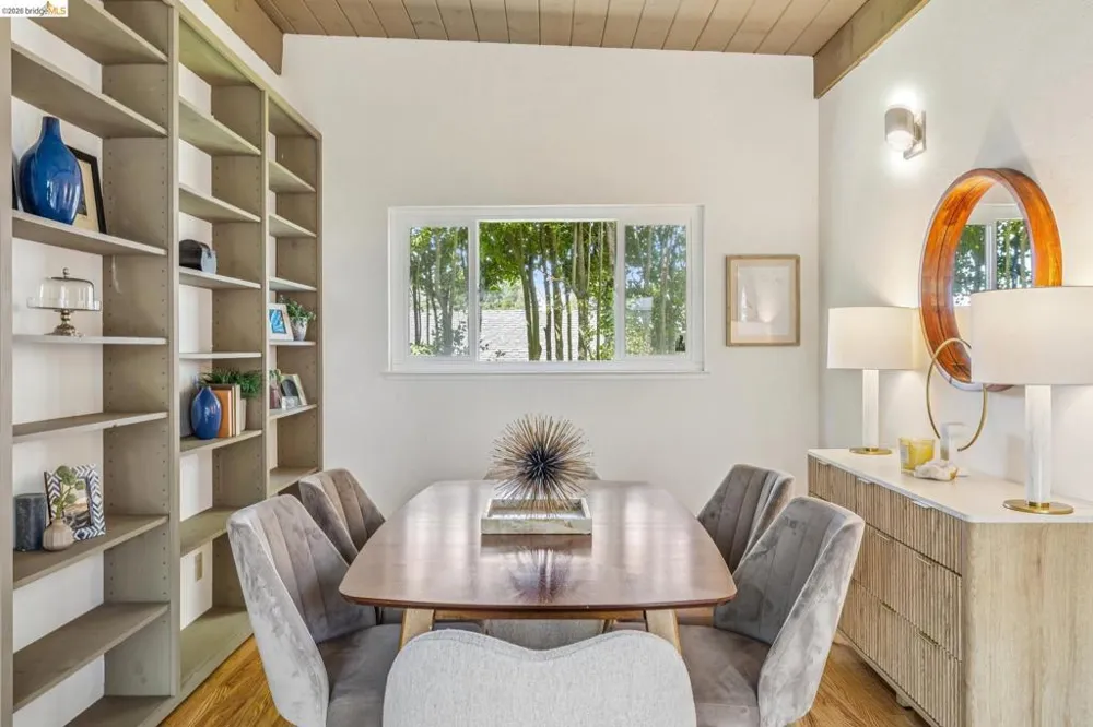 1024 Overlook Rd Berkeley, CA 94708