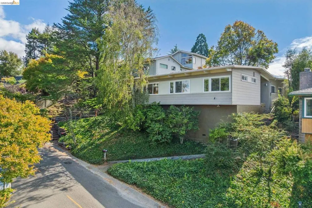 1024 Overlook Rd Berkeley, CA 94708