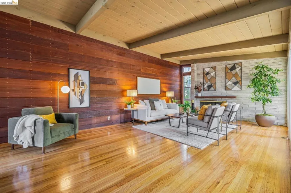 1024 Overlook Rd Berkeley, CA 94708