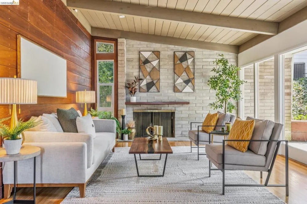 1024 Overlook Rd Berkeley, CA 94708