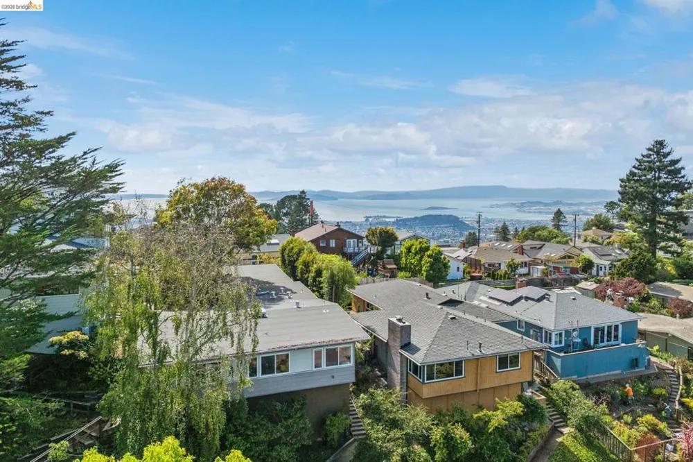 1024 Overlook Rd Berkeley, CA 94708