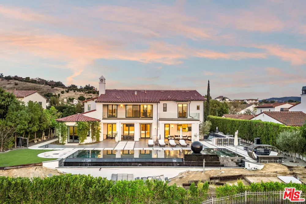 4205 Prado De La Puma Calabasas, CA 91302