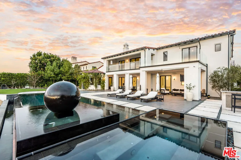 4205 Prado De La Puma Calabasas, CA 91302