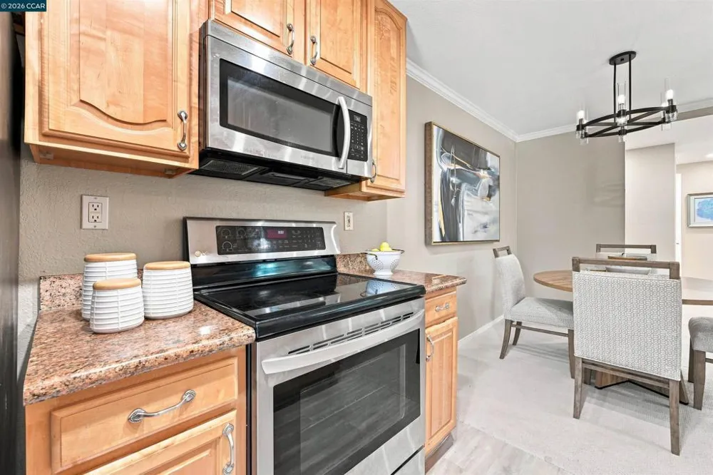 185 Sierra Dr #203 Walnut Creek, CA 94596